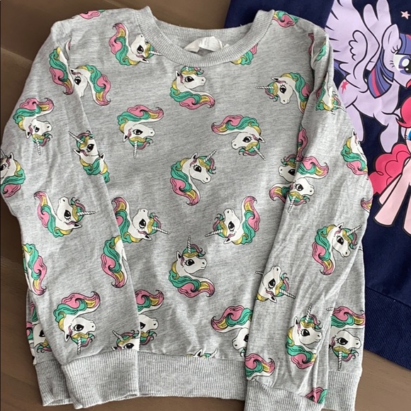 Girls H&M Sweathirt & Long Sleeved Tops 4-6 Years - Picture 2 of 3
